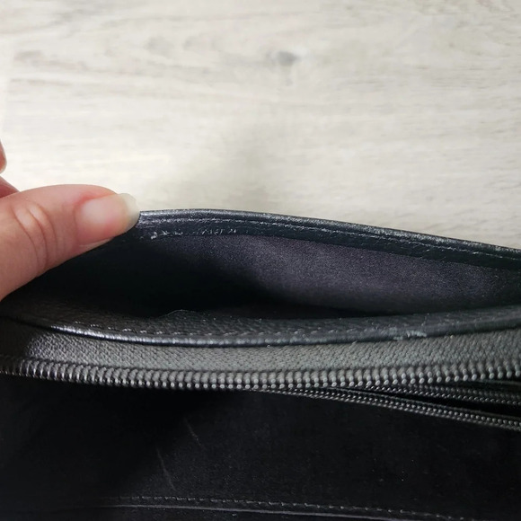 Giani Bernini black leather zip around wallet pockets - Picture 6 of 10